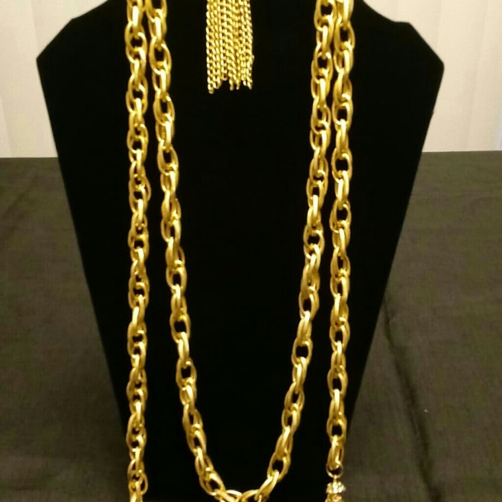 Jewelry - Picture 7 of 8